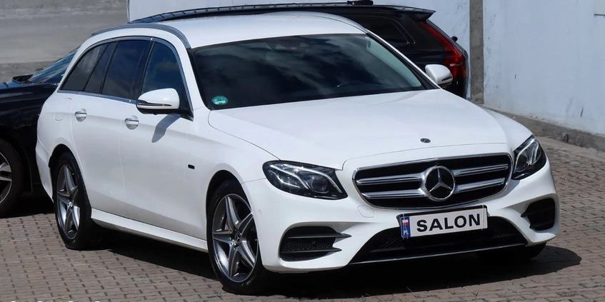 Mercedes-Benz Klasa E cena 159285 przebieg: 130000, rok produkcji 2019 z Trzebnica małe 781